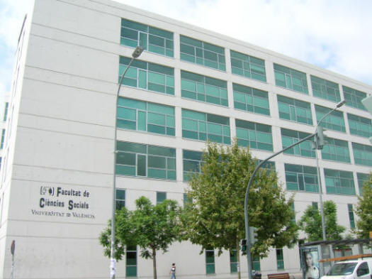 Facultad de ciencias sociales