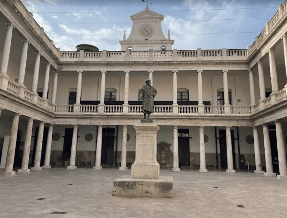 edificio de La Nau de la Universitat de València