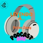Auriculares sobre fondo verde agua